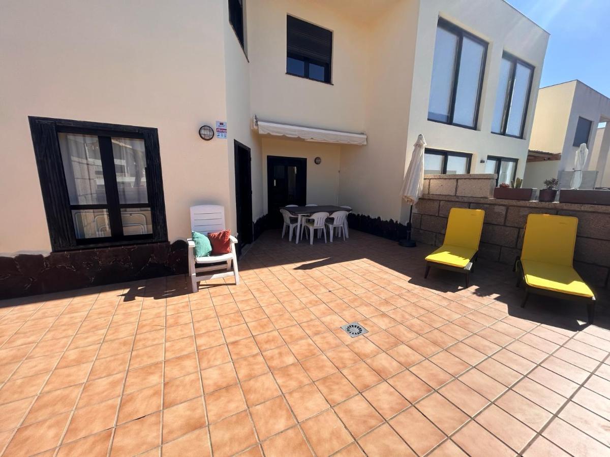 Alquilaencanarias Duplex Playa Del Medano Esterno foto